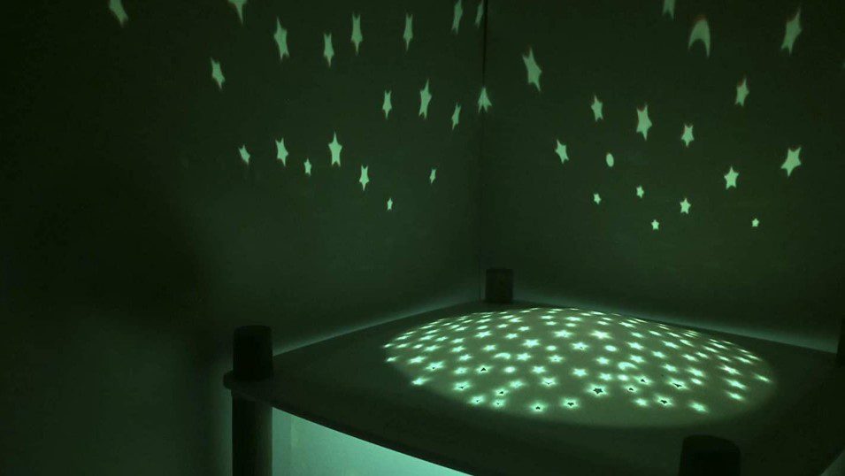 Trousselier Noćno Svjetlo i Projektor- Lanterna Zec Peter Rabbit - Slika 4