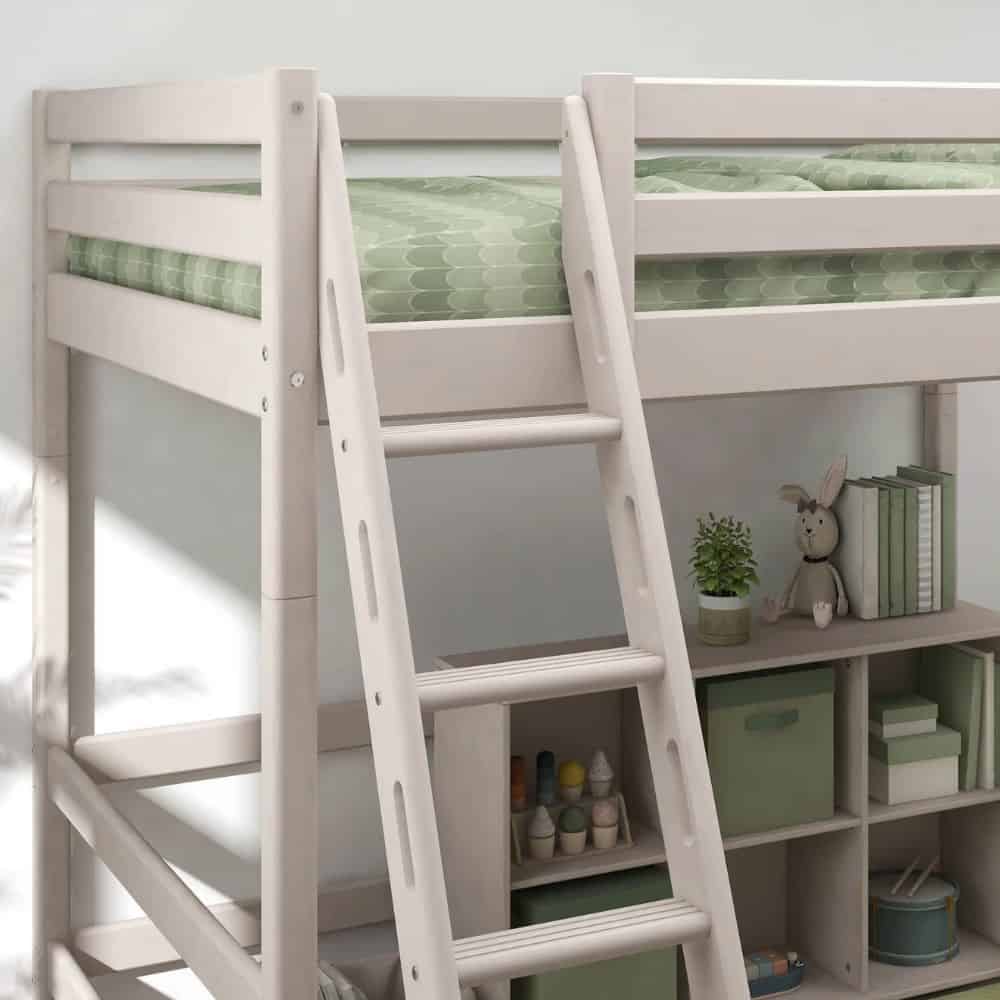 FLEXA High Krevet s kosim ljestvama 140 x 200 cm