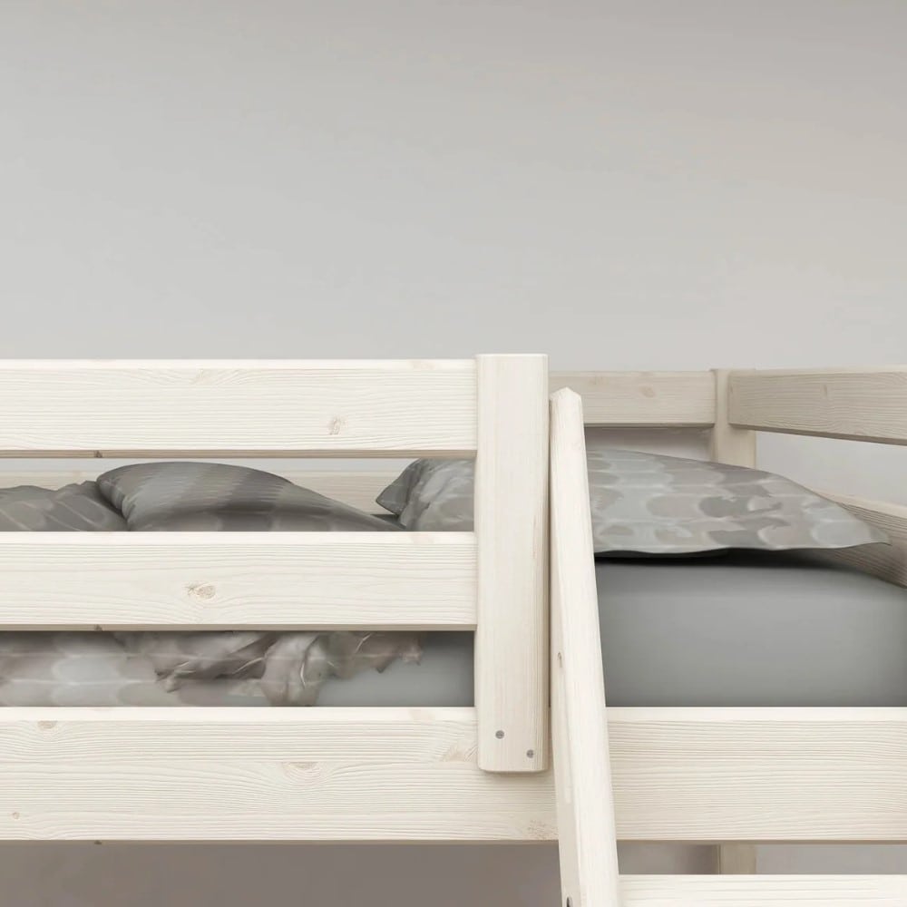 FLEXA High Krevet s kosim ljestvama