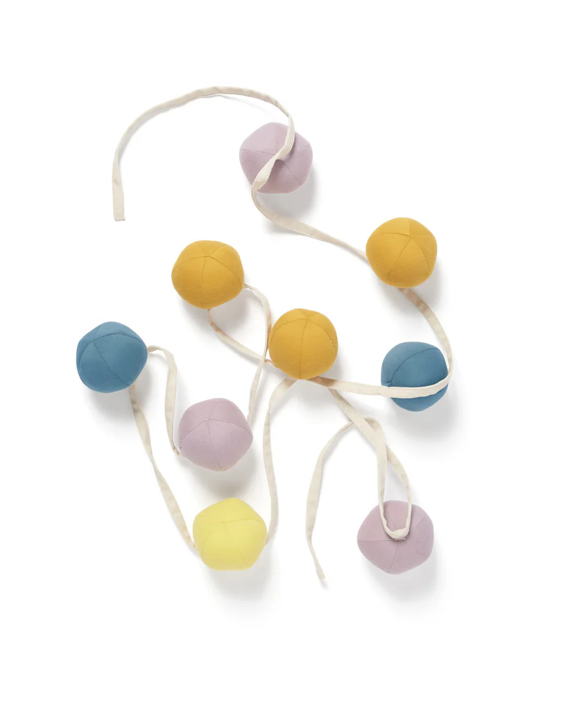 KIDS CONCEPT GIRLANDE POMPONI